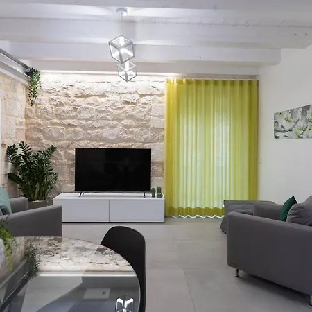 בית נופש Lovely Modern