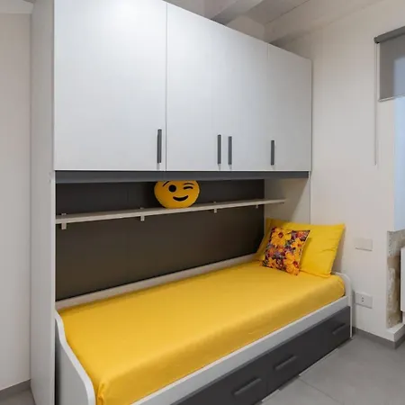 Lovely Modern בית נופש